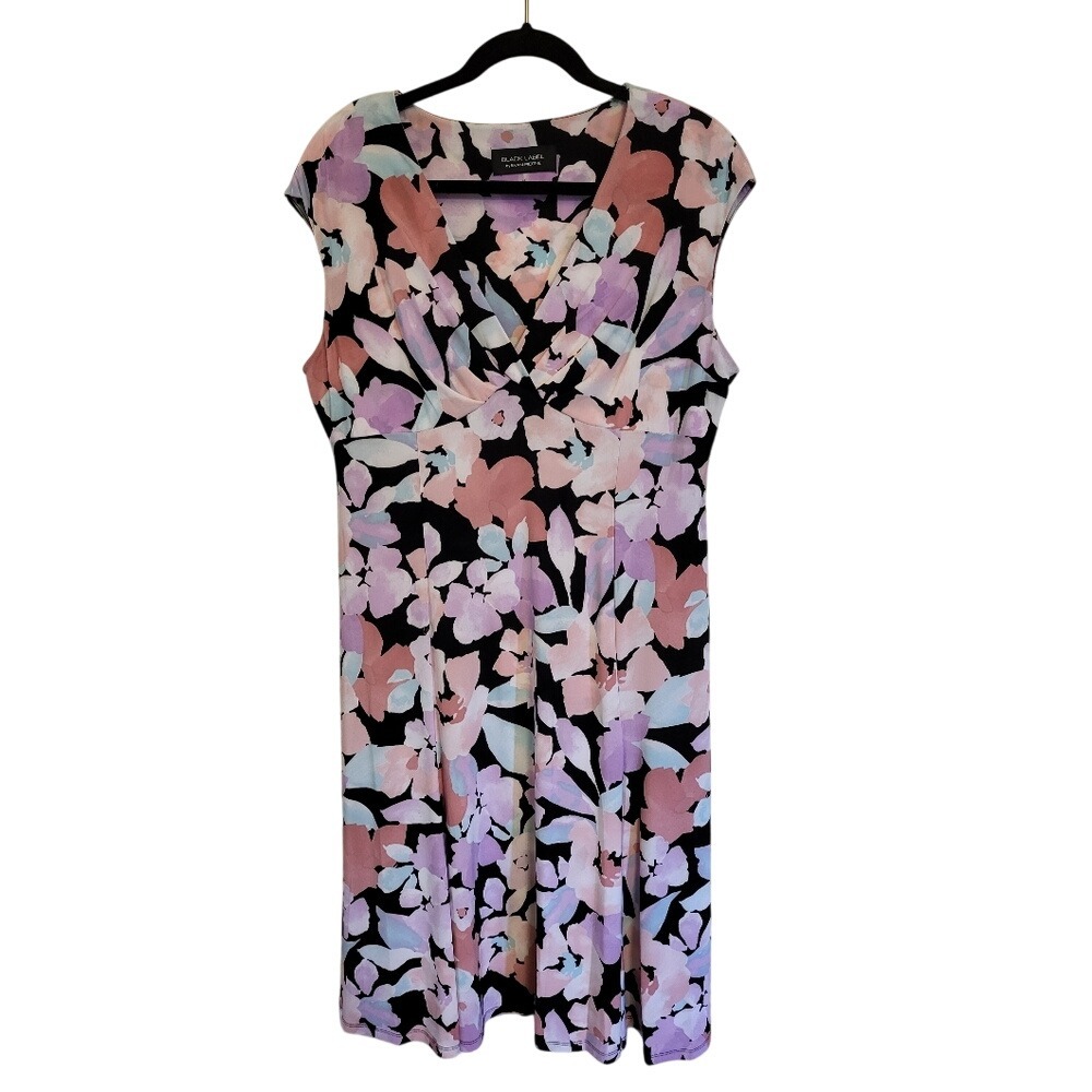 Evan-Picone Black Label Floral Cap Sleeve V-Neck Dress Black Pastel Size 14 NWT